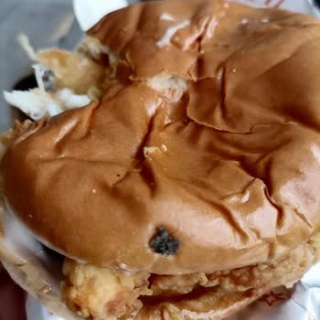 Popeyes Yemekte Hijyen Sorunu Nedeniyle Yaşanan Olumsuz Deneyim