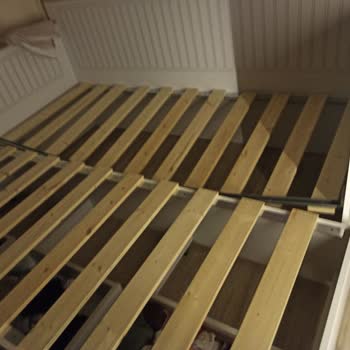 Yeni Alınan Yatak İlk Haftada Kırıldı, Mağdurum!