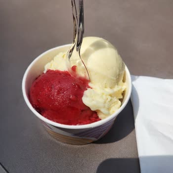 Galataport Kahve Dünyası'nda İlgisiz Ve Soğuk Hizmet