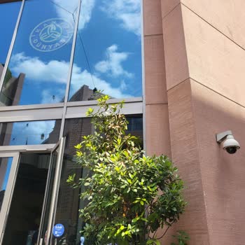 Galataport Kahve Dünyası'nda İlgisiz Ve Soğuk Hizmet