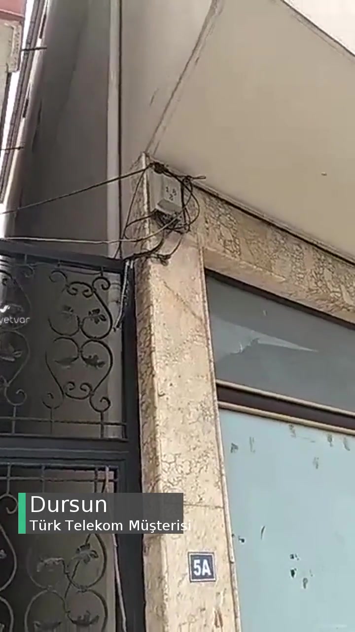 Türk Telekom Telekom Kablolarının Binadan Temizlenmesi Lazım videonun kapak resmi