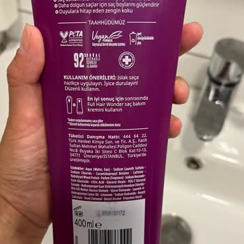 Gliss Şampuanın Sıvı Kıvamı Kullanım Zorluğu Ve Kalite Şüphesi Yaratıyor