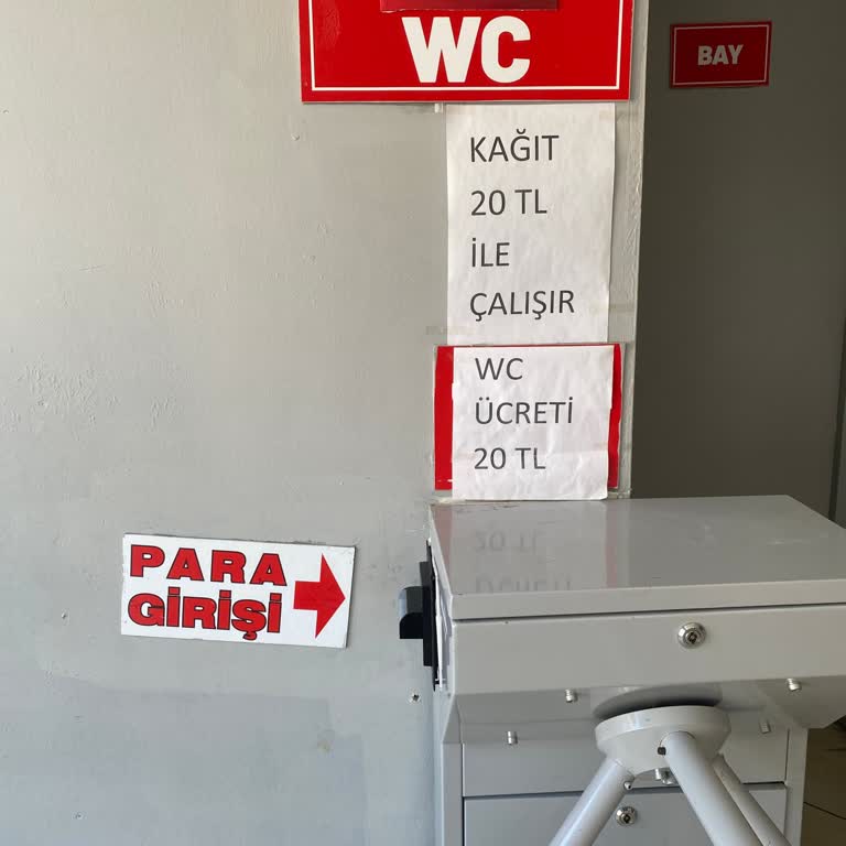 Terminalde Aşırı Yüksek Tuvalet Ücreti Ve Hijyen Eksikliği Yolcuları Mağdur Ediyor