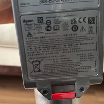 Dyson V15 Süpürgede Erken Deformasyon Ve Yetersiz Garanti Desteği