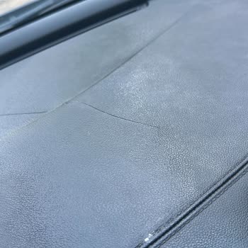 Kia Sportage Araçlarda Kronik Ön Göğüs Çatlağına Çözüm Bekliyorum