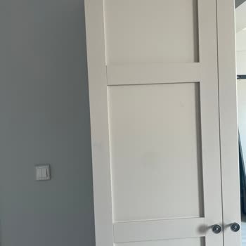 Teslim Edilen Mobilyaların Renk Farkı Ve Yaşanan Memnuniyetsizlik