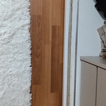 Gardırop Kapak Ve Ayna Sorununa Cevapsız Kalan Şikayetim