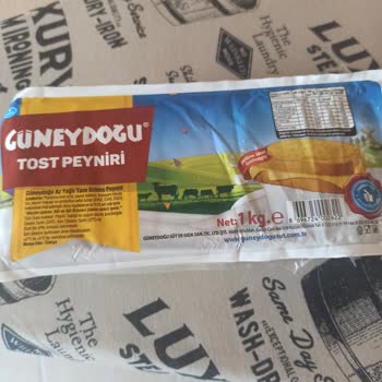 Son Kullanma Tarihi Geçmeden Küflenen Kaşar Peynir