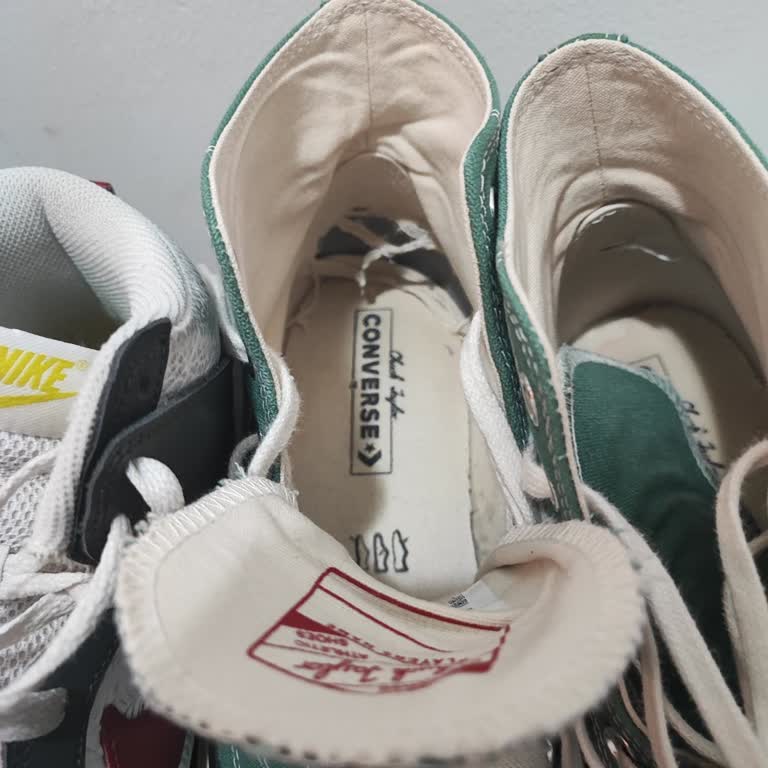 Converse Ayakkabıda Hızlı Deformasyon Ve Üretim Hatası Şikayeti