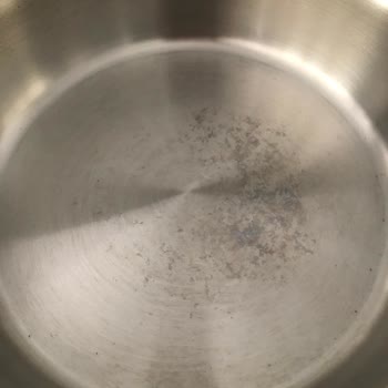 Korkmaz Tencere Setinde Çıkmayan Lekeler Sorunu