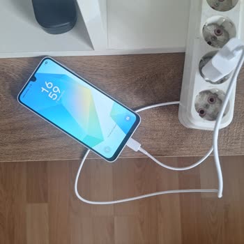 Yeni Alınan Samsung Galaxy A16 Şarj Sorunu Çözülmüyor