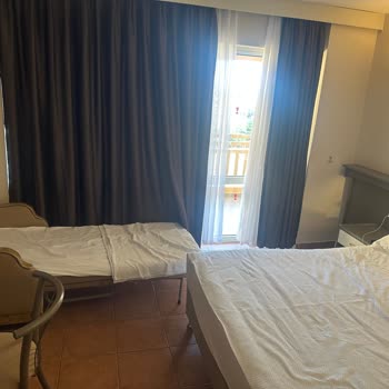 Aile Odası Yerine Dar Ve Yetersiz Oda Verilmesiyle Yaşadığımız Mağduriyet