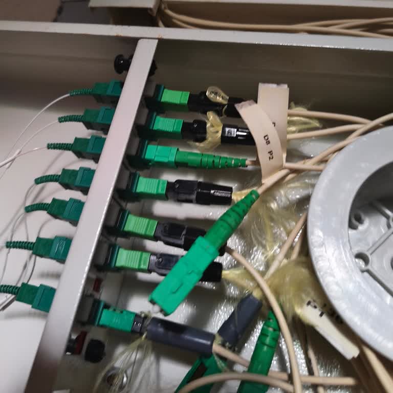 Saatlerdir Süren İnternet Kesintisi Ve Çözüm Bekleyişi