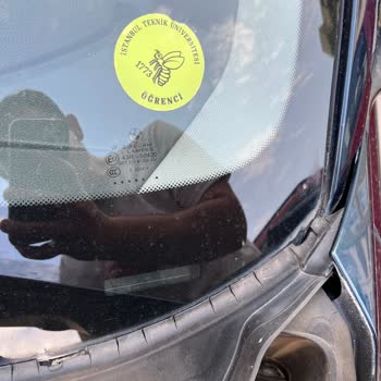 BMW 116i’de Kronik Cam Fitili Ve Stop Lambası Sorunları Mağduriyet Yaratıyor