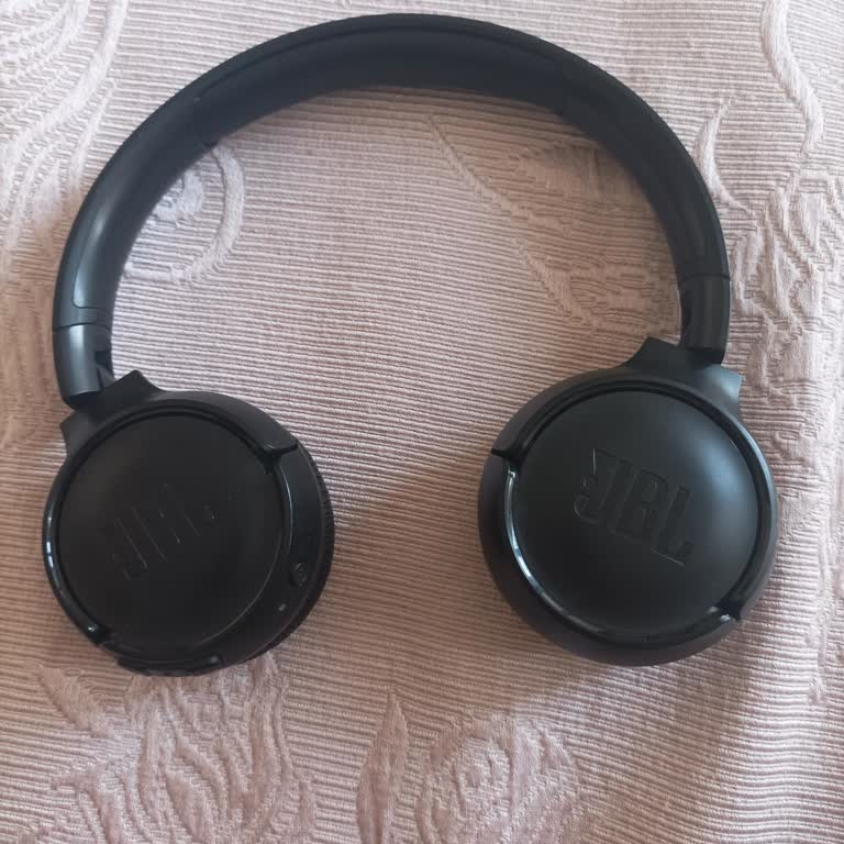 JBL Tune510BT Kulaklıkta Sürekli Bağlantı Ve Şarj Sorunu, Çözüm Bulamıyorum