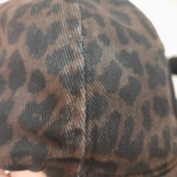 Mavi Mağazasında Şapka Değişiminde Yaşanan Çelişkili Tavırlar Mağdur Etti