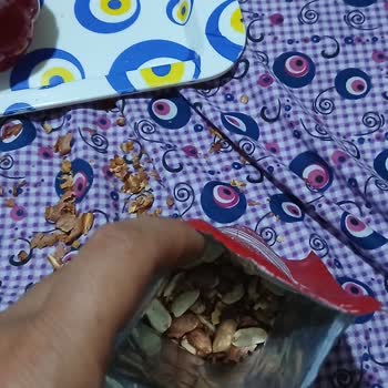 Simbat Leblebiden Taş Çıktı Dişim Kırıldı