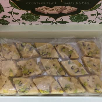 Bayat Ve Sert Saray Helvası İle Yaşanan Hayal Kırıklığı Ve İletişimsizlik