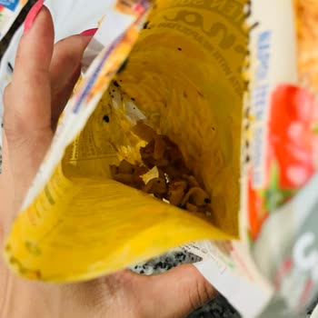 Yayla Burgu Makarna Paketinde Kötü Koku Ve Tat Sorunu