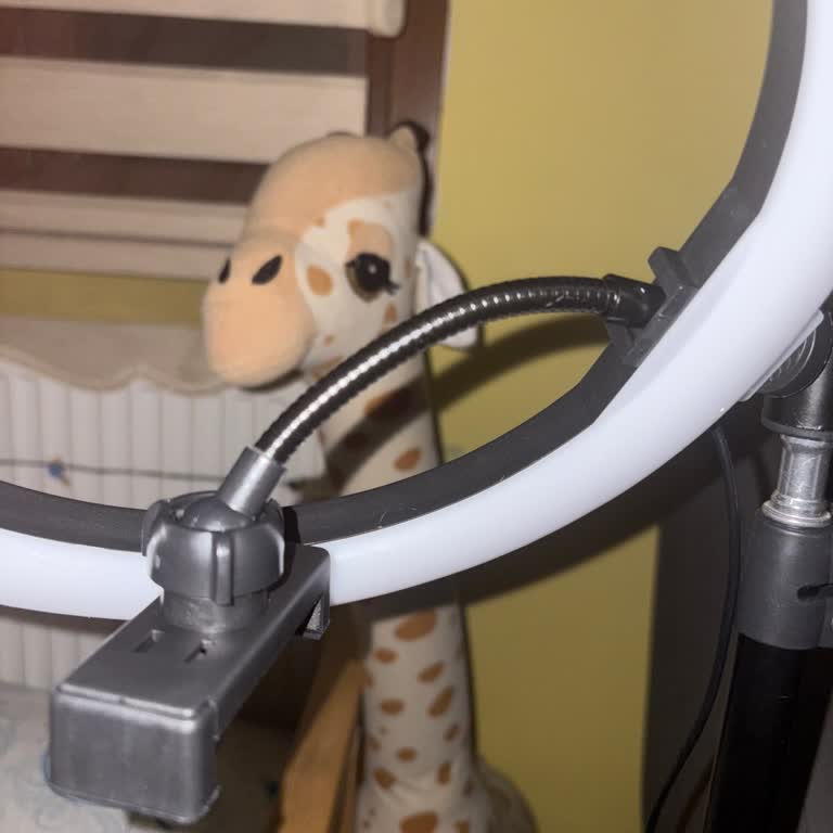 Tripod Ürünü Yanıltıcı Ve Kullanışsız, Satıcı Destek Vermiyor