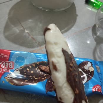 Algida Dondurmadan Çıkan Tahta Parçaları Diş Eti Yaralanmasına Sebep Oldu