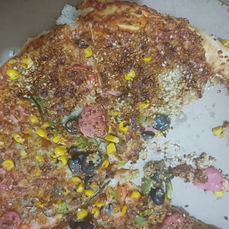 Aşırı Susamlı Pizza Deneyimi Hayal Kırıklığı Yarattı