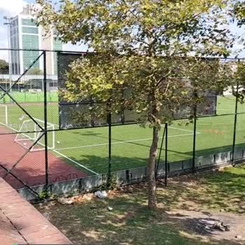 Ümraniye Belediyesi Çocuk Parkları İçki Mekanı Olmuş!