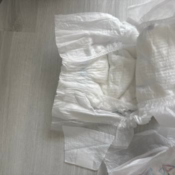 Molfix 3 Numara Bezde Yapışkan Yok Üretim Hatası Şaşkınlığı