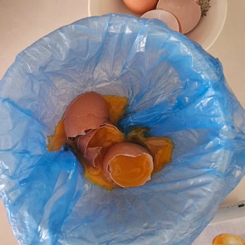 Migros'tan Aldığım Yumurtalar Sürekli Bozuk Çıkıyor