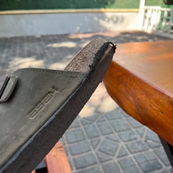 Kısa Sürede Deforme Olan Terlik Ve İletişim Sorunu