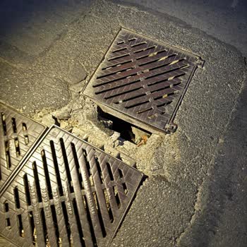 Yoldaki Çukur Nedeniyle Araç Zararı Ve Mağduriyet