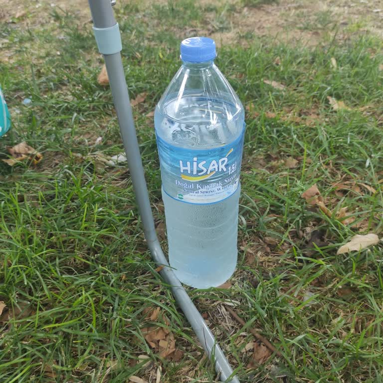 Aldığım Su Paketinden Yoğun Ve Rahatsız Edici Koku Çıktı