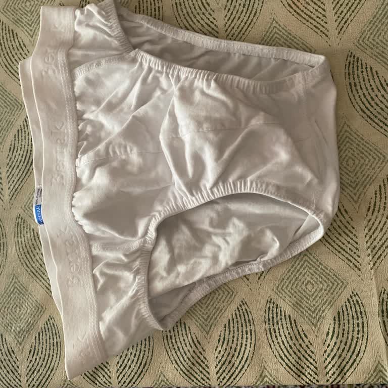 Aldığım İç Çamaşırında Üretim Hatası Ve İlgisiz Firma