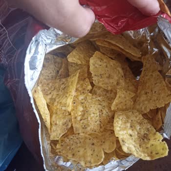 Aldığım Cipsin İçeriği Eksik Ve Tadı Bozuk Çıktı, Mağduriyetimin Giderilmesini İstiyorum