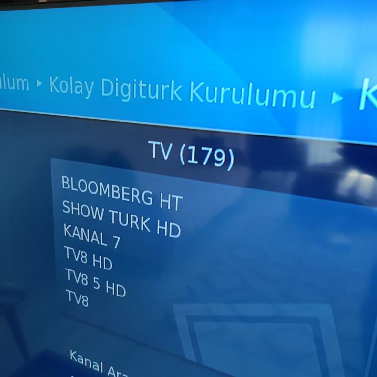 Abonelik Açıldıktan Sonra Kanallar Eksik, Teknik Servis İçin Ücret Talep Ediliyor