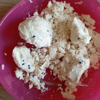 Aksantaş Süt Ürünleri Çörek Otlu Peynir Yağsız Ve Lor Gibi, Kalite Düşmüş