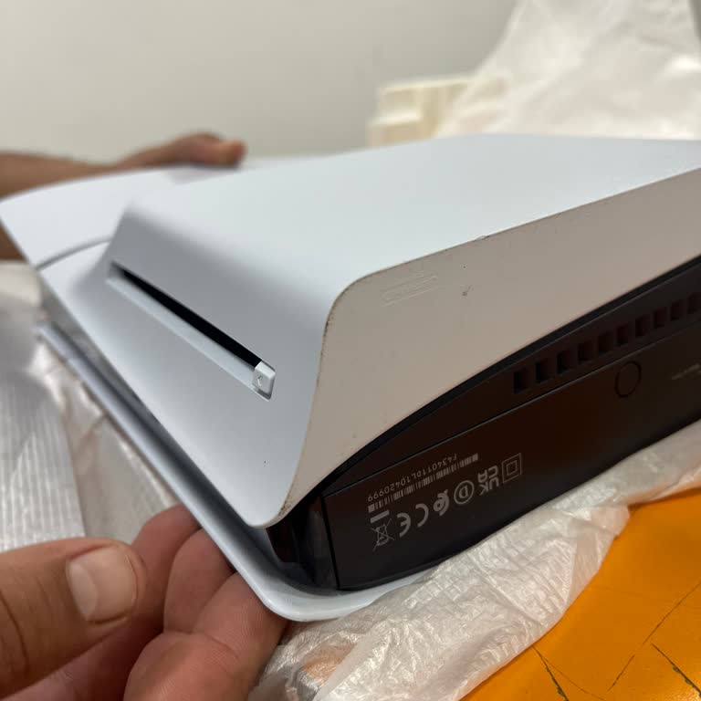 Satın Aldığım PlayStation 5 Hem Arızalı Hem De Servisten Hasarlı Döndü: Çifte Mağduriyet