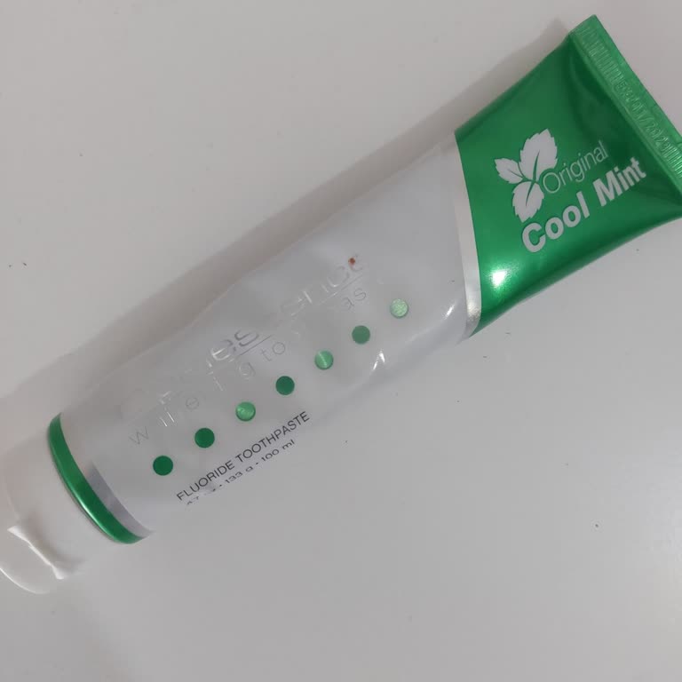 Watsons Opalescence Diş Macunu İlk Kullanımda Aşırı Hassasiyet Ve Hayal Kırıklığı Yaşattı!