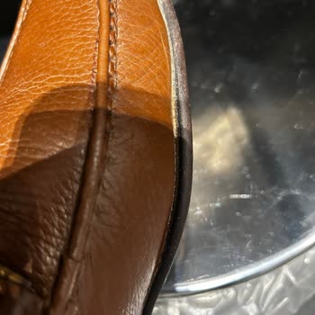 Yeni Aldığım Ayakkabının Tabanı Ayrıldı Topuğu Kırıldı