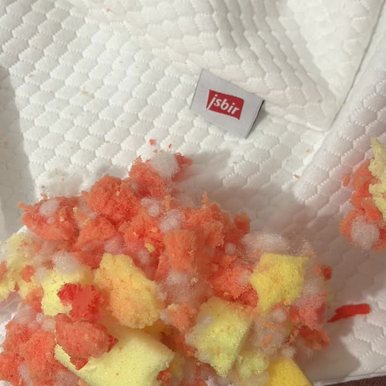 Aldığım Visco Yastıklar Denediğim Üründen Tamamen Farklı Çıktı