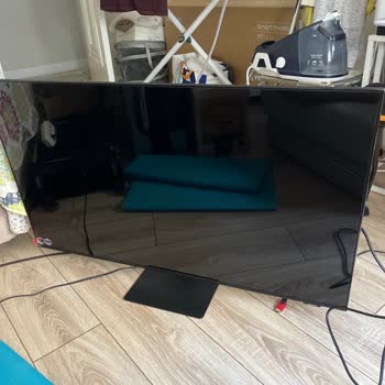 Samsung M7 4K Monitörde Erken Dönem Ekran Arızası Ve Servis Süreci Sorunu