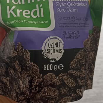 Yanıltıcı Ambalajla Satılan Özbek Üzümü Hayal Kırıklığı