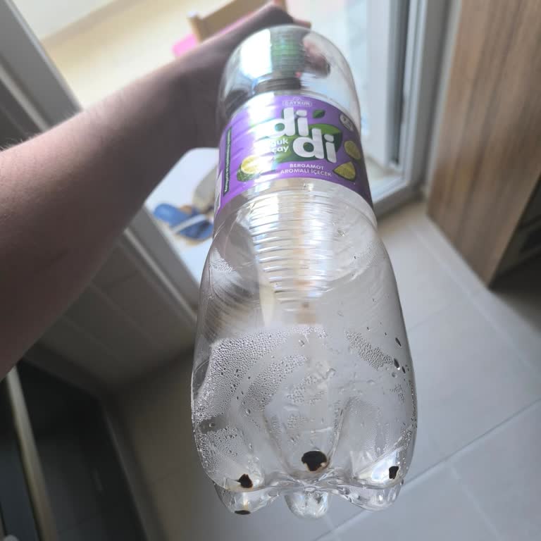 Soğuk Çayda Siyah Madde Ve Sağlık Sorunu Yaşadık