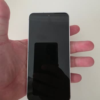 Samsung Galaxy S24'te Tekrarlayan Ekran Kararması Ve Garanti Sorunu