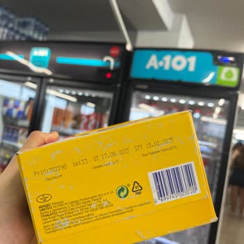 A101'de Son Kullanma Tarihi Geçmiş Bebek Maması Satışı Ve İlgisiz Çalışan