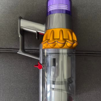 Dyson Süpürge Haznesi Değişiminde Kullanılmış Parça Şoku Ve Çözüm Eksikliği