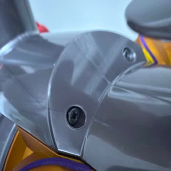 Dyson Süpürge Haznesi Değişiminde Kullanılmış Parça Şoku Ve Çözüm Eksikliği