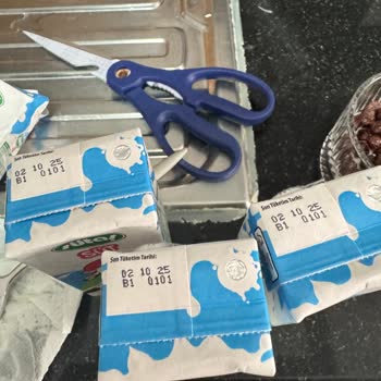 Sütaş Sütünde Beklenmedik Parçalar: Güven Sarsıldı