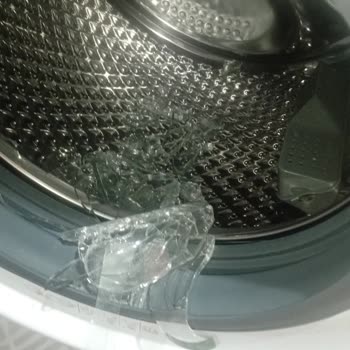 Çamaşır Makinesi Cam Kapağı Patladı, Acil Çözüm Bekliyorum
