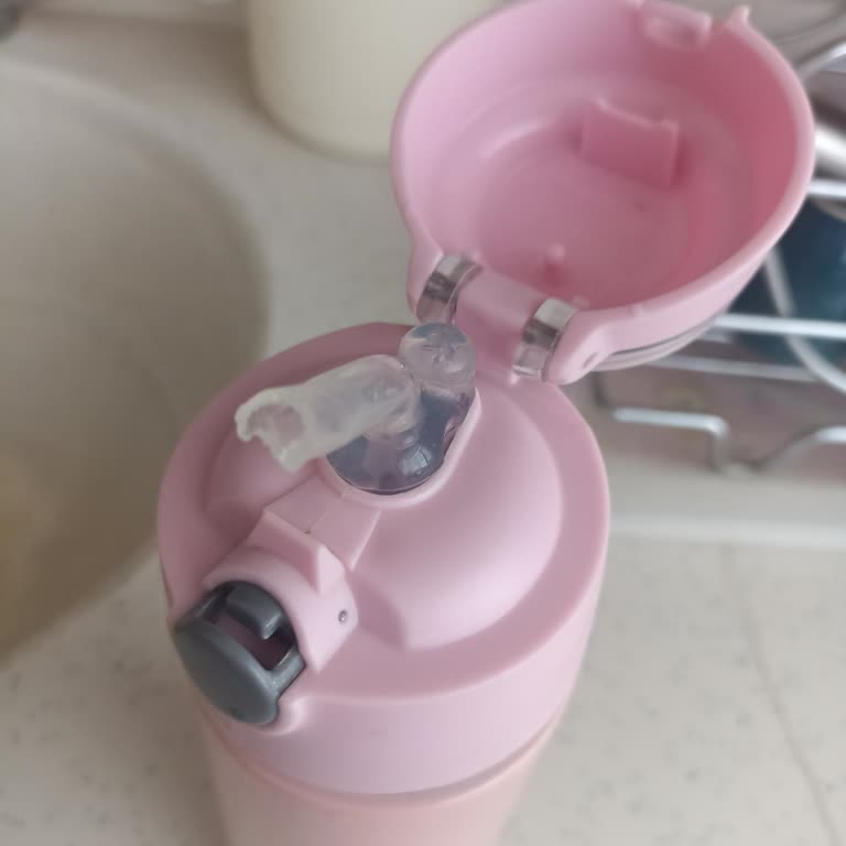 Termos Suluk Pipeti İlk Kullanımda Koptu Yedek Parça Temininde Sorun Yaşıyorum